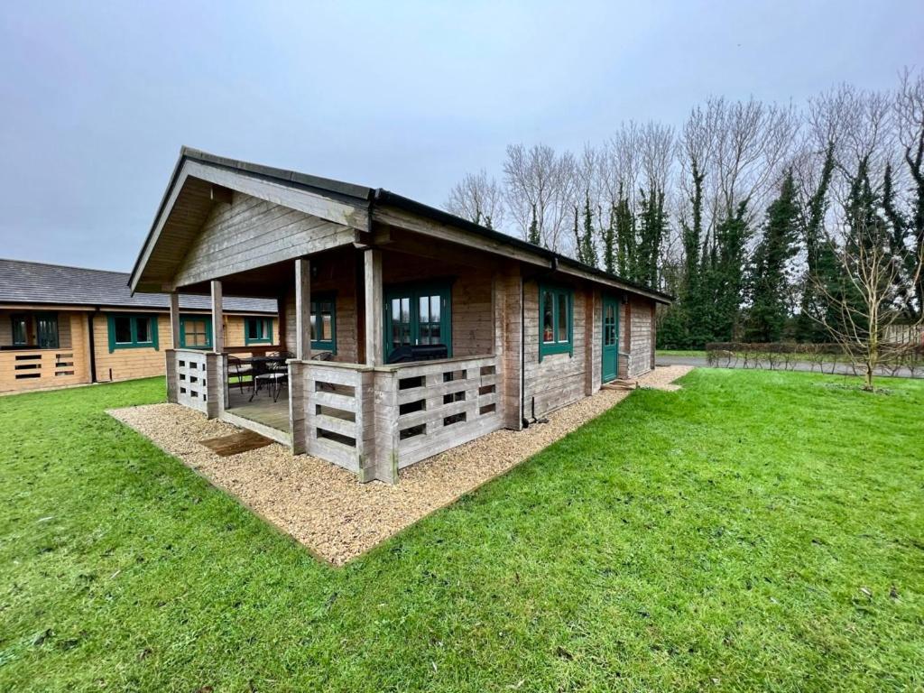 Reeds Lodge, Lake Pochard South Cerney Exterior photo